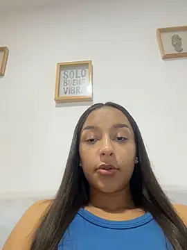 Brunettecollins05 online show from March 23, 12:33 am