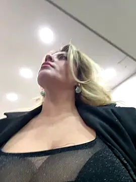 jordynjace online show from December 17, 9:47 am