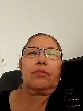 Snapshot of Cessi50 chatting on November 21, 3:44 pm Cessi50 online show from November 21, 3:44 pm