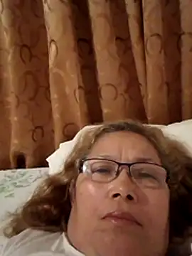 Snapshot of Cessi50 chatting on November 26, 12:32 am Cessi50 online show from November 26, 12:32 am