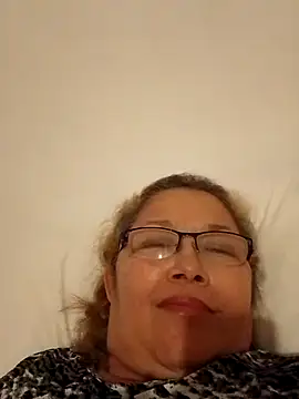 Snapshot of Cessi50 chatting on December 13, 8:04 pm Cessi50 online show from December 13, 8:04 pm