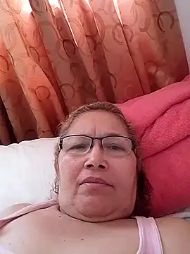 Snapshot of Cessi50 chatting on November 18, 4:21 pm Cessi50 online show from November 18, 4:21 pm