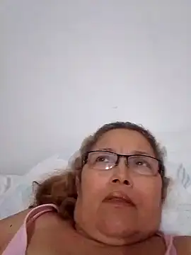 Snapshot of Cessi50 chatting on January 15, 1:31 am Cessi50 online show from January 15, 1:31 am