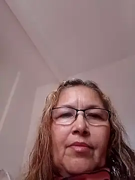 Snapshot of Cessi50 chatting on November 24, 6:41 pm Cessi50 online show from November 24, 6:41 pm