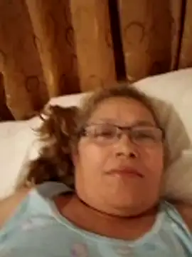 Snapshot of Cessi50 chatting on November 28, 2:23 am Cessi50 online show from November 28, 2:23 am