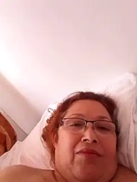 Cessi50 online show from March 12, 5:06 pm