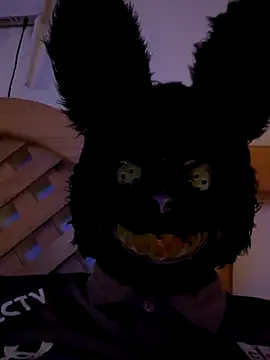 Elpichulotote20 online show from November 3, 10:24 pm