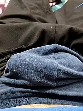 Elpichulotote20 online show from March 17, 2:36 am