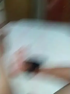 m-a-g-n-a-t-a online show from November 28, 11:38 pm