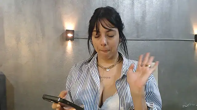 Snapshot of mickystrumia23 chatting on July 1, 9:26 pm mickystrumia23 online show from July 1, 9:26 pm