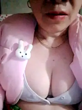 small-house123 online show from February 9, 12:19 am