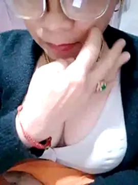 small-house123 online show from December 19, 12:07 pm