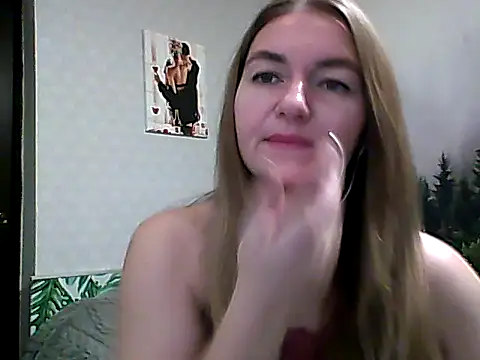 Snapshot of CandyOLimeX chatting on November 10, 9:31 pm CandyOLimeX online show from November 10, 9:31 pm