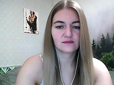 Snapshot of CandyOLimeX chatting on November 15, 10:58 pm CandyOLimeX online show from November 15, 10:58 pm