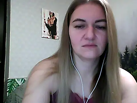 Snapshot of CandyOLimeX chatting on November 21, 9:14 pm CandyOLimeX online show from November 21, 9:14 pm