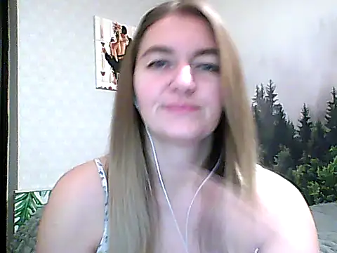 Snapshot of CandyOLimeX chatting on November 9, 9:19 pm CandyOLimeX online show from November 9, 9:19 pm