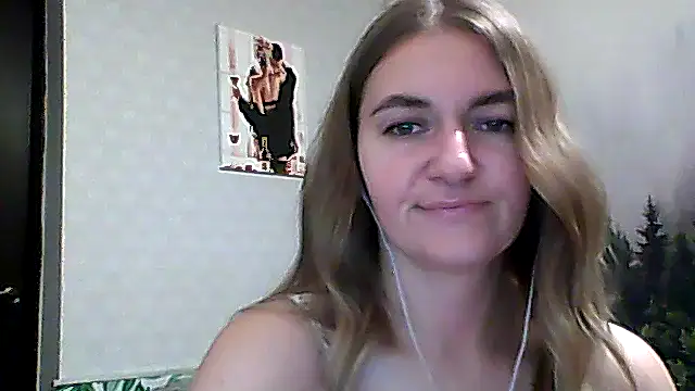 Snapshot of CandyOLimeX chatting on November 2, 9:53 pm CandyOLimeX online show from November 2, 9:53 pm