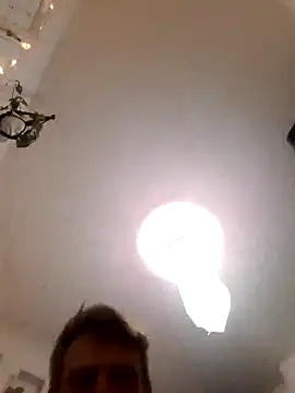 Snapshot of jigglethaypussi chatting on February 28, 6:13 am jigglethaypussi online show from February 28, 6:13 am