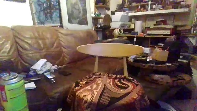 Snapshot of jigglethaypussi chatting on January 9, 1:45 am jigglethaypussi online show from January 9, 1:45 am