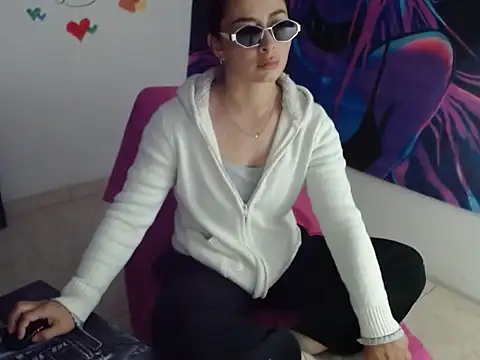 NathyMilf  online show from November 7, 9:36 am