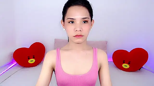 ursexydelancy  online show from April 8, 6:20 pm