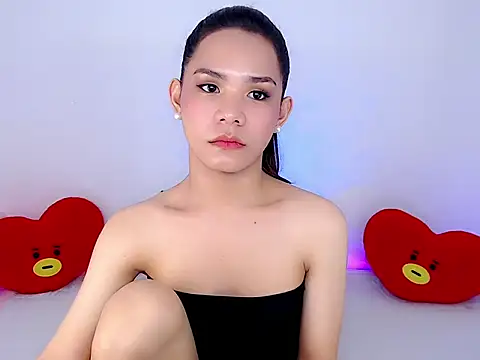 Snapshot of ursexydelancy_ chatting on June 12, 6:49 pm ursexydelancy online show from June 12, 6:49 pm