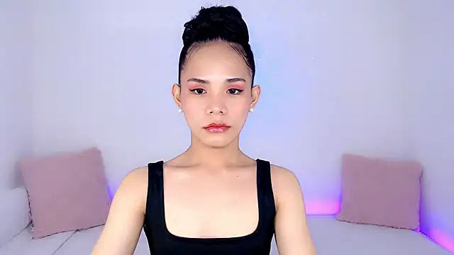 ursexydelancy  online show from December 4, 7:13 pm