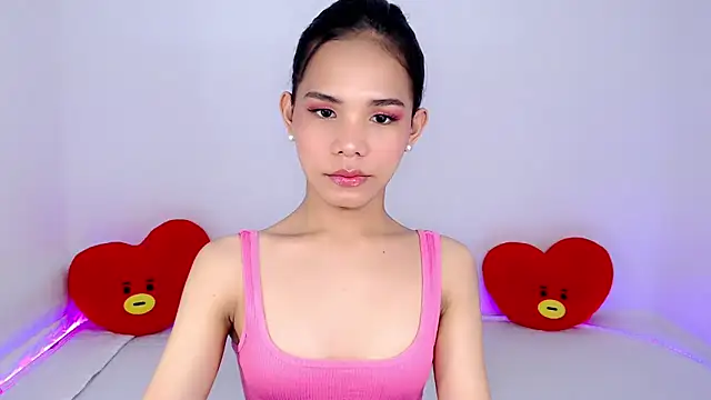 ursexydelancy  online show from February 10, 12:42 am