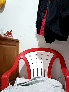 Snapshot of momo-ba chatting on November 1, 9:47 am momo-ba online show from November 1, 9:47 am