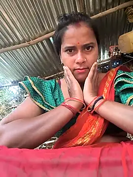 Snapshot of Hot_bhomi1 chatting on November 2, 4:17 am Hot bhomi1 online show from November 2, 4:17 am