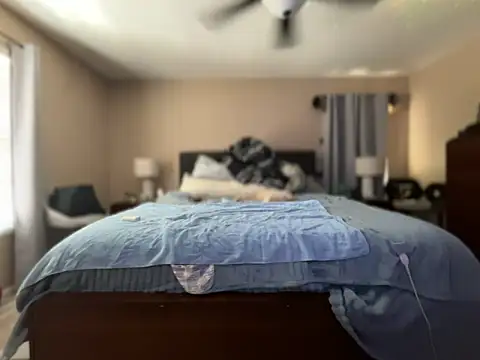 Antnjon online show from March 9, 6:00 pm