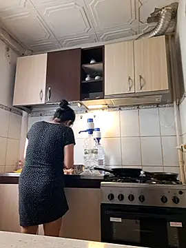 CharmingPearl online show from March 22, 12:18 pm