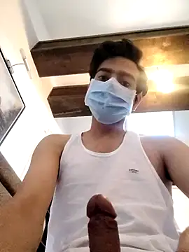 Snapshot of lelamera chatting on November 1, 10:53 am lelamera online show from November 1, 10:53 am