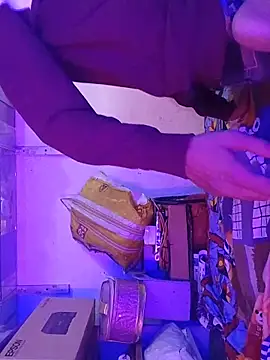 baby Cpl21 online show from November 14, 6:28 am