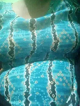 Tina 250 online show from April 16, 1:23 pm