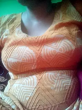 Tina 250 online show from April 15, 6:30 am