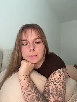 LisaFreierxx online show from May 26, 12:25 pm