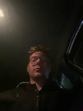 Niesmialyy online show from November 22, 12:43 am