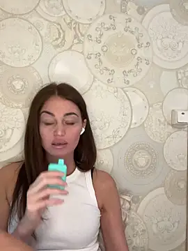 Snapshot of Sindy_Energy chatting on November 6, 10:08 am Sindy Energy online show from November 6, 10:08 am