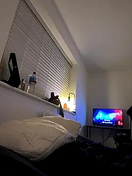 Snapshot of Bethrae25 chatting on December 2, 6:53 pm Bethrae25 online show from December 2, 6:53 pm