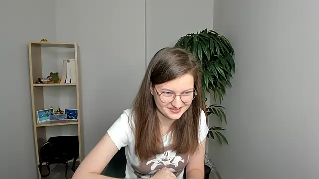 TulaLatigo online show from November 3, 6:07 am