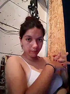 Snapshot of Lusandra1837lusi chatting on July 16, 12:35 pm Lusandra1837lusi online show from July 16, 12:35 pm