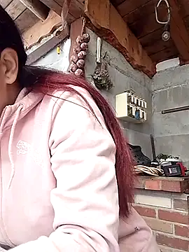 Snapshot of Lusandra1837lusi chatting on June 15, 7:52 am Lusandra1837lusi online show from June 15, 7:52 am