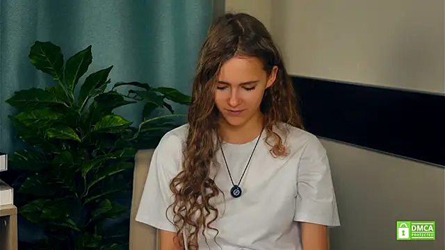 Snapshot of ErynTing chatting on November 4, 9:24 am ErynTing online show from November 4, 9:24 am