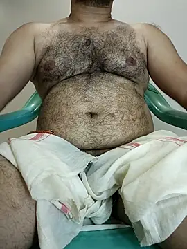 Snapshot of funnyboy_069 chatting on November 21, 7:35 pm funnyboy 069 online show from November 21, 7:35 pm