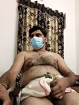 Snapshot of funnyboy_069 chatting on November 16, 8:13 pm funnyboy 069 online show from November 16, 8:13 pm