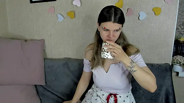 Snapshot of Zorianaa chatting on April 30, 8:57 pm Zorianaa online show from April 30, 8:57 pm