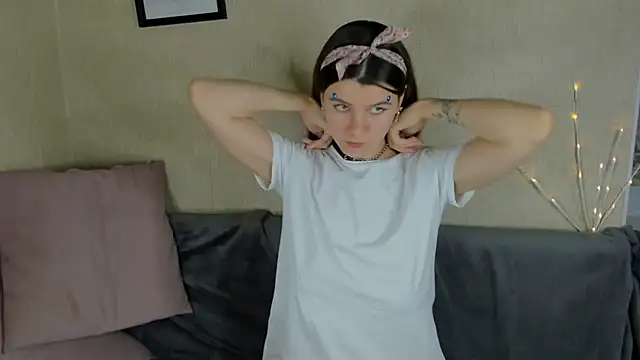 Zorianaa online show from November 22, 9:24 pm