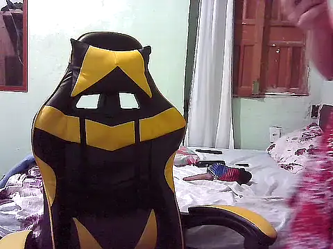 BIADELICIA1 online show from November 14, 9:02 am