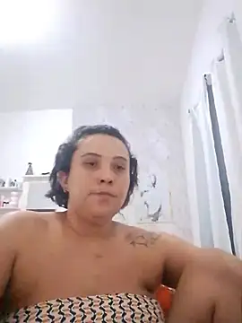 Snapshot of BIADELICIA1 chatting on July 13, 10:20 pm BIADELICIA1 online show from July 13, 10:20 pm